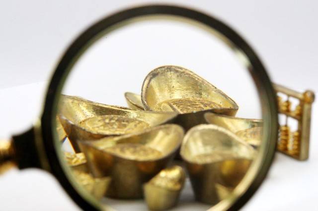 如何理解索罗斯对黄金标价的影响？这种影响在市场中如何体现？
