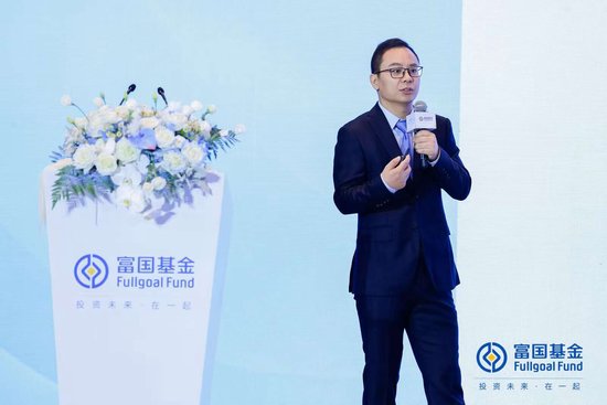 富国基金周文波：消费板块或迎价值重估，把握“新老交替”投资机遇