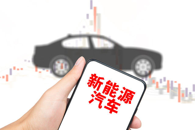 如何评价一款汽车？雅科仕性能怎么样？