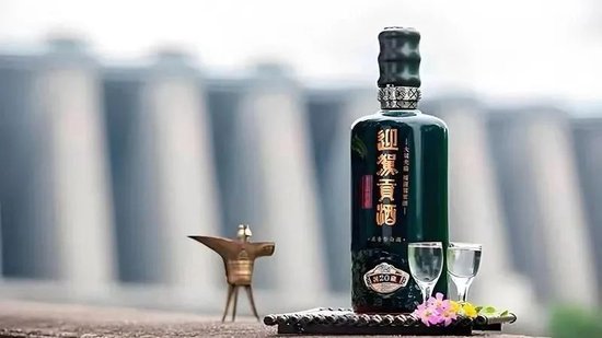 迎驾贡酒遭遇“双杀”：股价跌26%，利润增速目标断崖式下滑